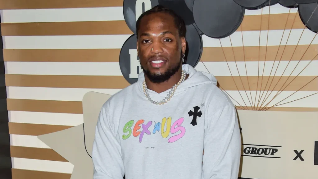 Derrick Henry at an event.