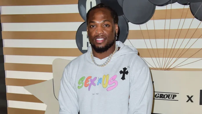 Derrick Henry at an event.