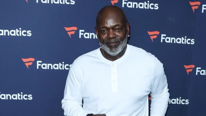 Former Dallas Cowboys running back Emmitt Smith arriving at a Fanatics event