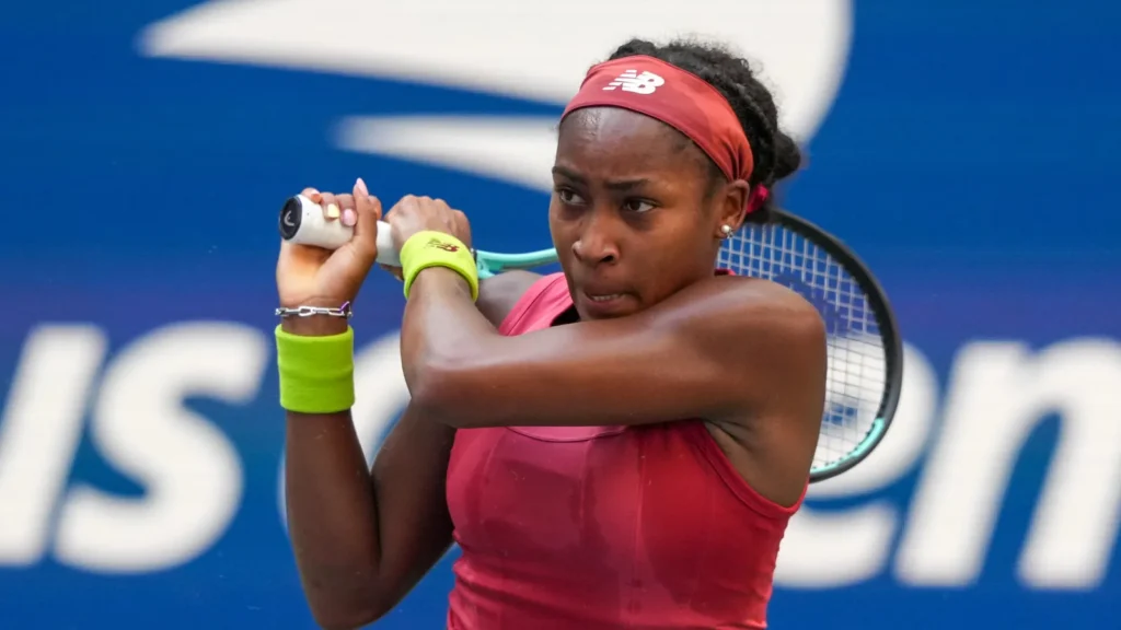 Coco Gauff playing tennis