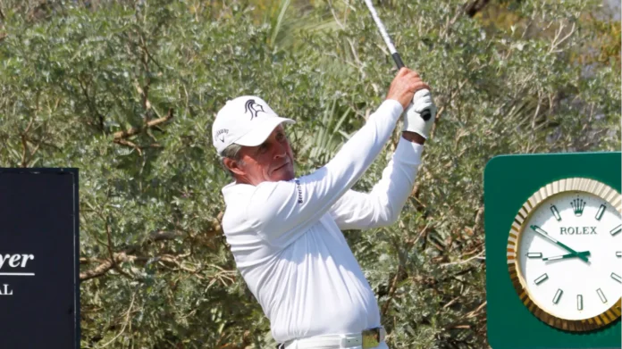 Gary Player in action Gary Player in action