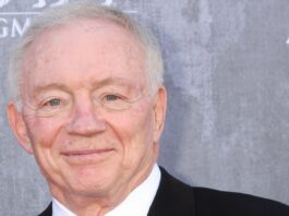 Jerry Jones at an event