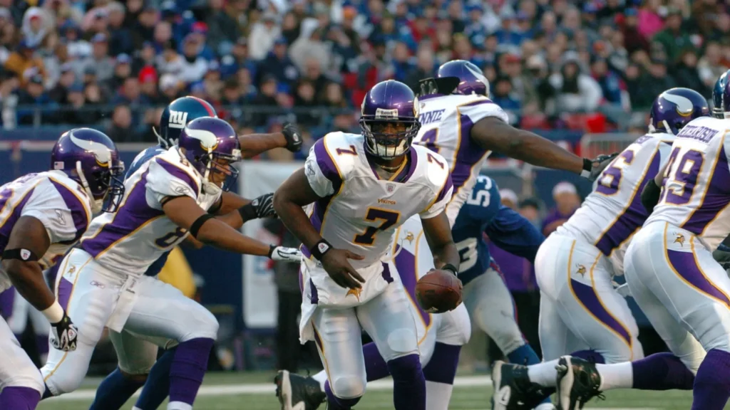 tarvaris jackson quarterback for the minnesota vikings in game action