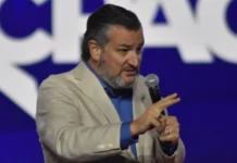 ted cruz delivers remarks at the conservative political action conference