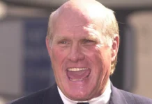 Focus shot of Terry Bradshaw