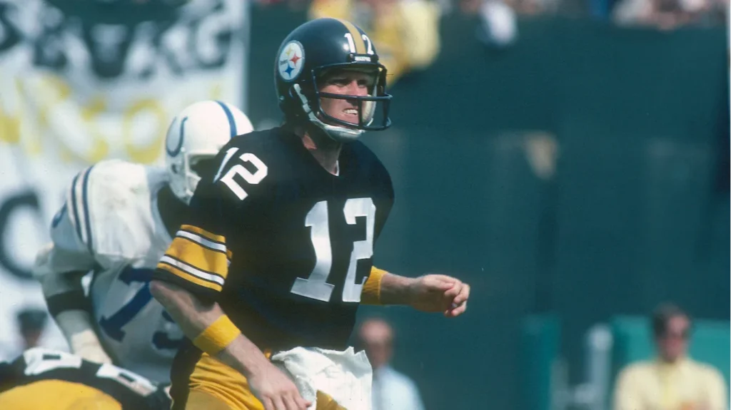 Terry Bradshaw in action