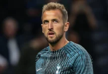 Harry Kane 10 of tottenham hotspur during the pregame warmup