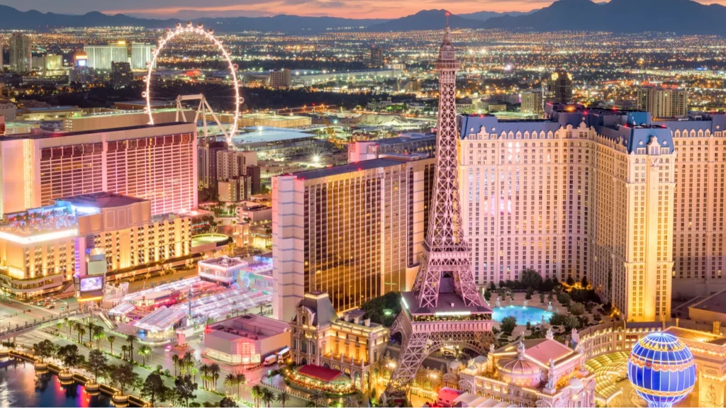 Las Vegas, Nevada USA skyline.