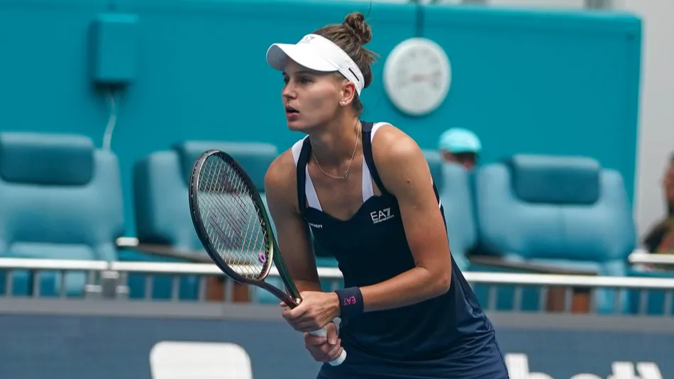 Elise Mertens in action
