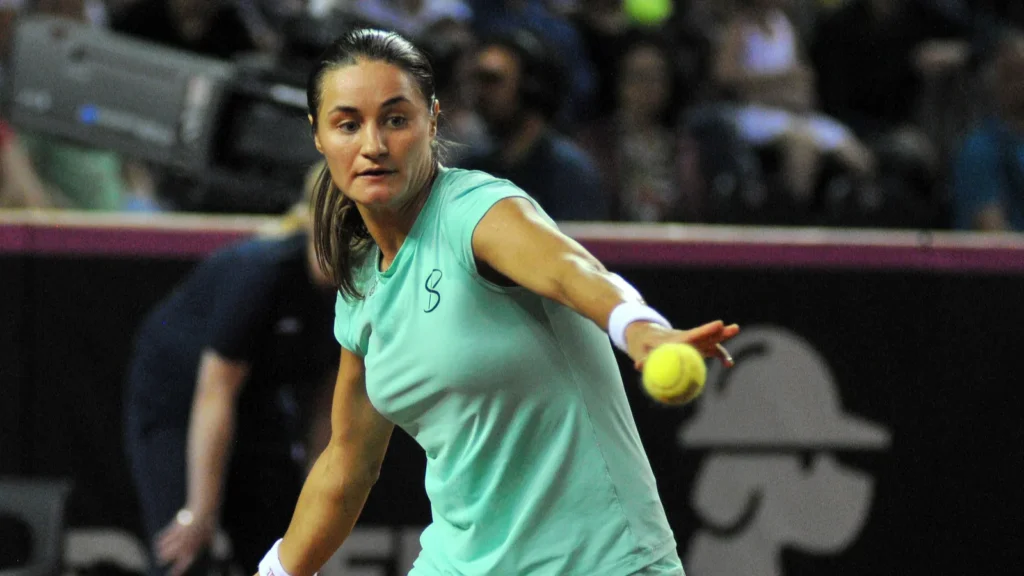 Monica Niculescu in action
